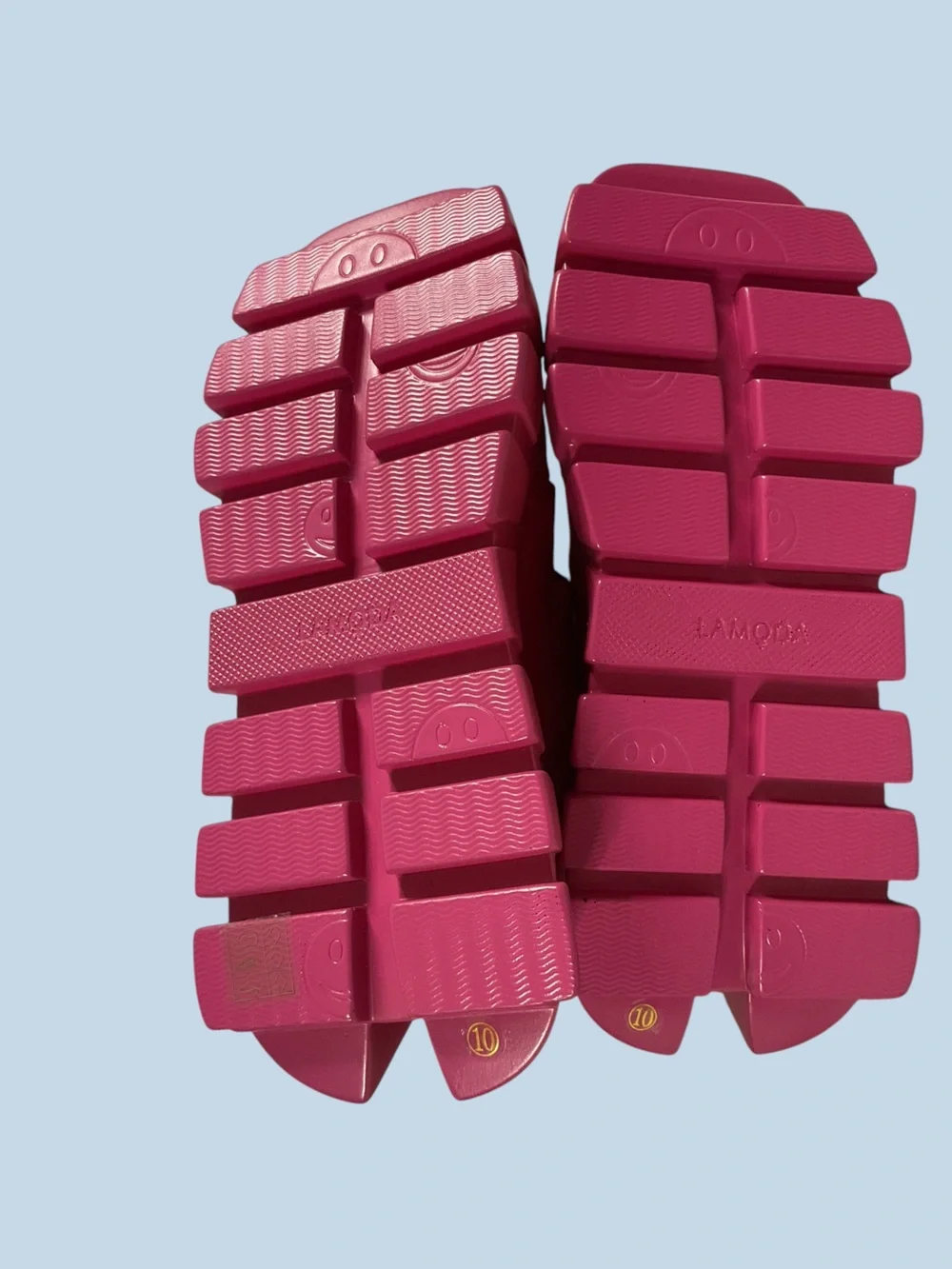 NWOT LAMODA Just Coz Chunky Pink Platform Sandals Size 10